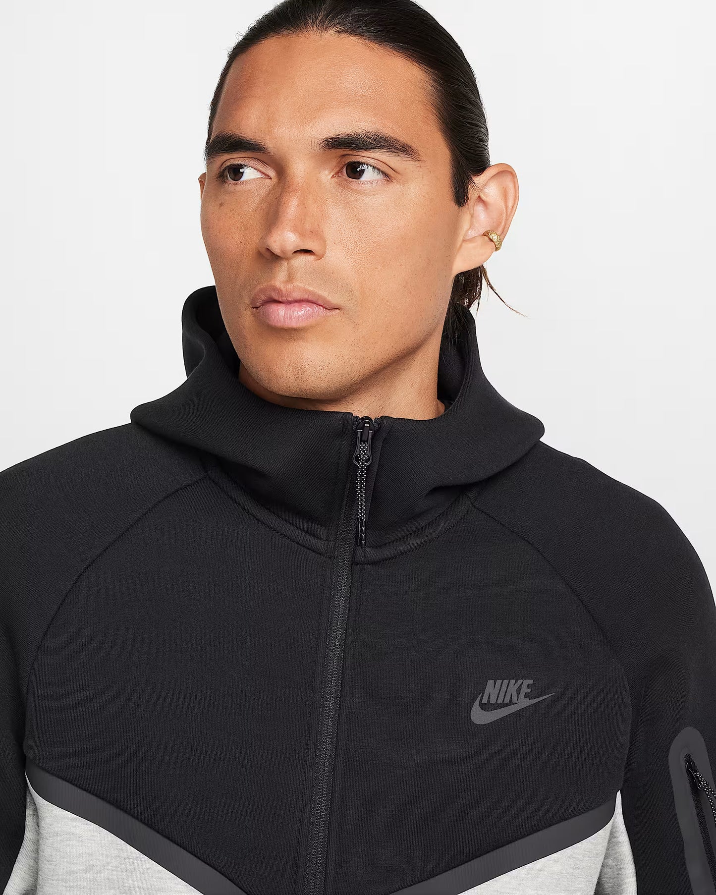 Nike tech