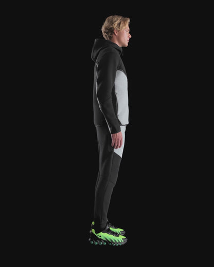 Nike tech