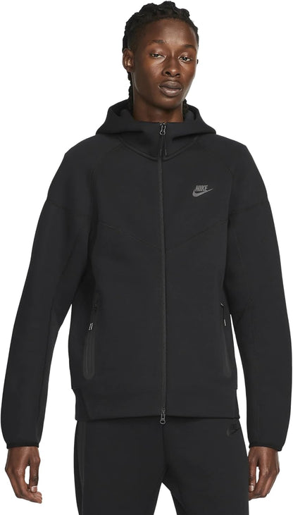 Nike tech